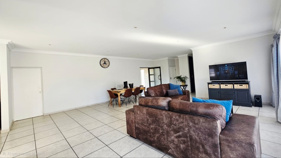 4 Bedroom Property for Sale in Mossel Bay Golf Estate Western Cape